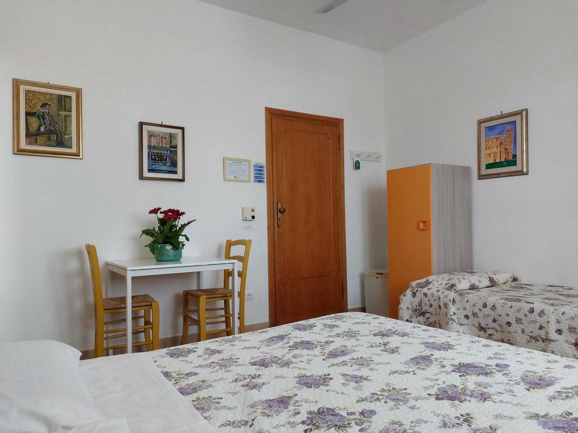 B&B Soleluna Пиза Екстериор снимка